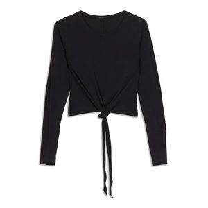 Lululemon Long Sleeve Size 4 Black